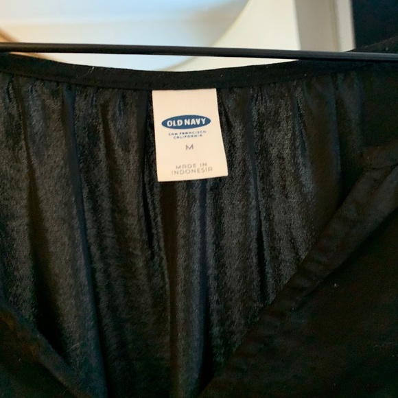 Medium Old Navy Black Blouse - Picture 2 of 2